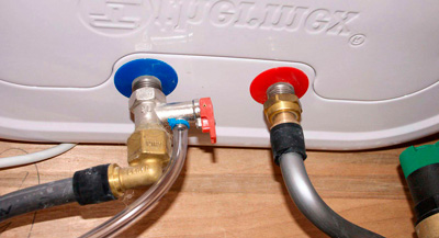 Как слить воду с бойлера